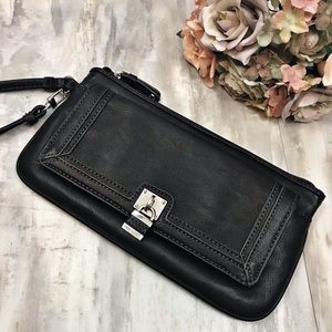 Nine West black clutch purse NWOT
